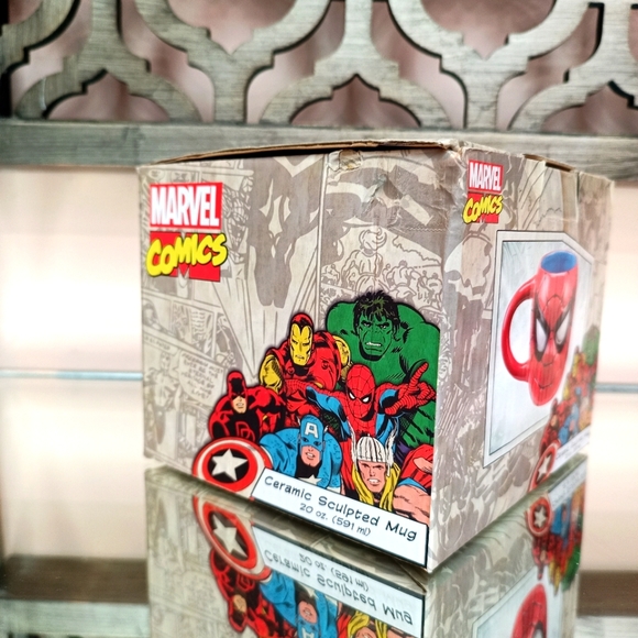 MARVEL Spider-Man Mug 20 oz - Picture 15 of 16